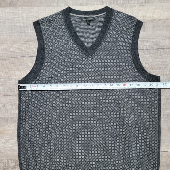 Banana Republic Mens Merino Wool Alpaca Blend Sweater Vest Size Large V Neck - Picture 6 of 6
